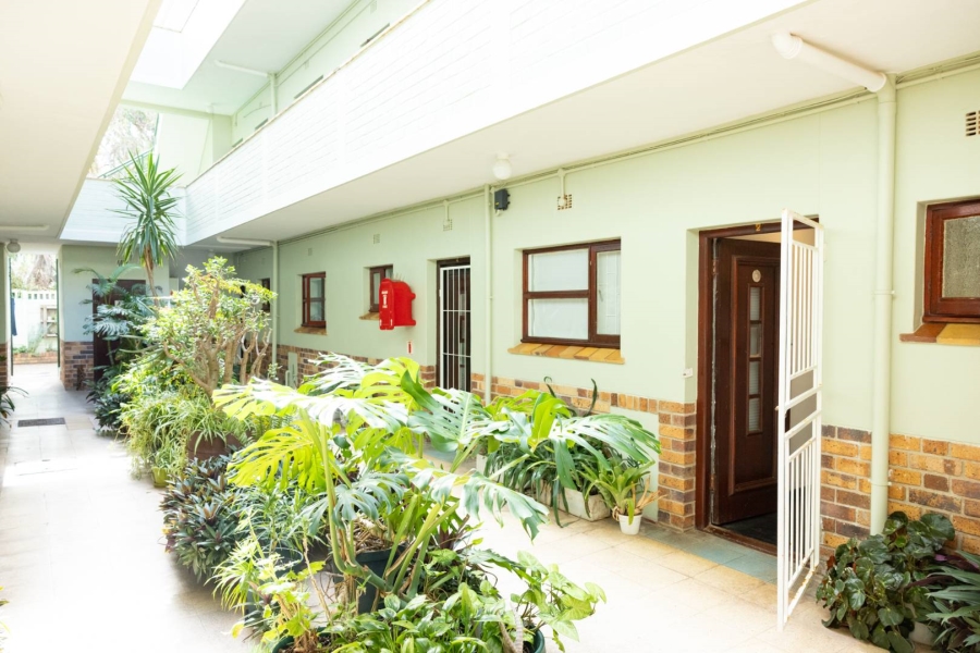 2 Bedroom Property for Sale in Fish Hoek Western Cape
